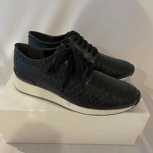Vince Rayner Snake Embossed Leather Casual Sneakers NEW Size 8 Black $295